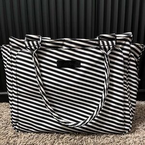 Ju-Ju-Be Onyx Collection Be Classy Structured Handbag Diaper Bag, Black Magic